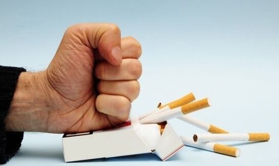 Mit dem Rauchen aufzuhören beugt Schmerzen in den Fingergelenken vor